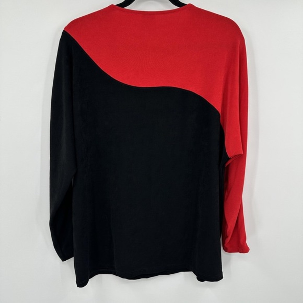 Chico's Red and Black Colorblock Knit Top - Picture 4 of 4